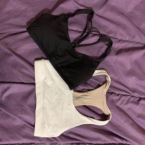 Lululemon sports bras